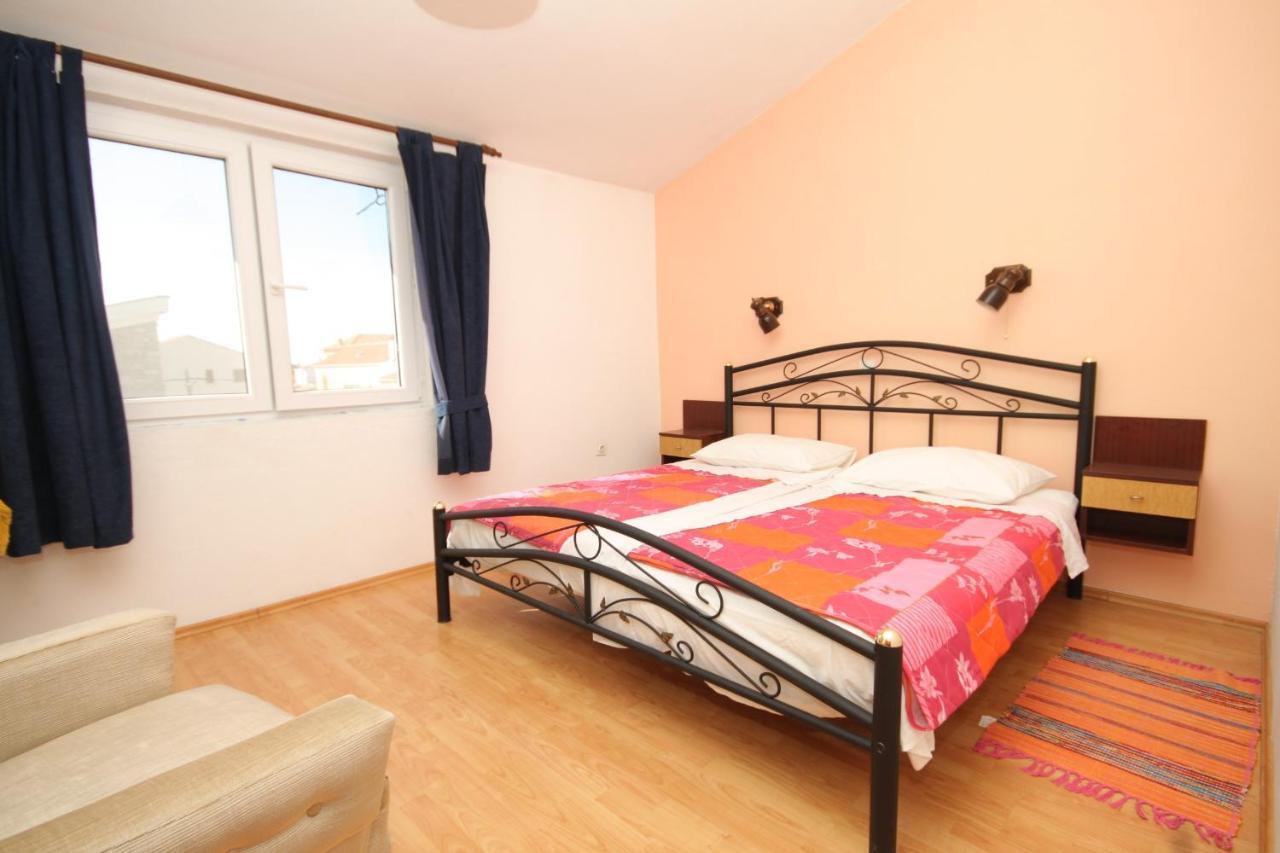 Rooms By The Sea Pasman - 8223 ภายนอก รูปภาพ