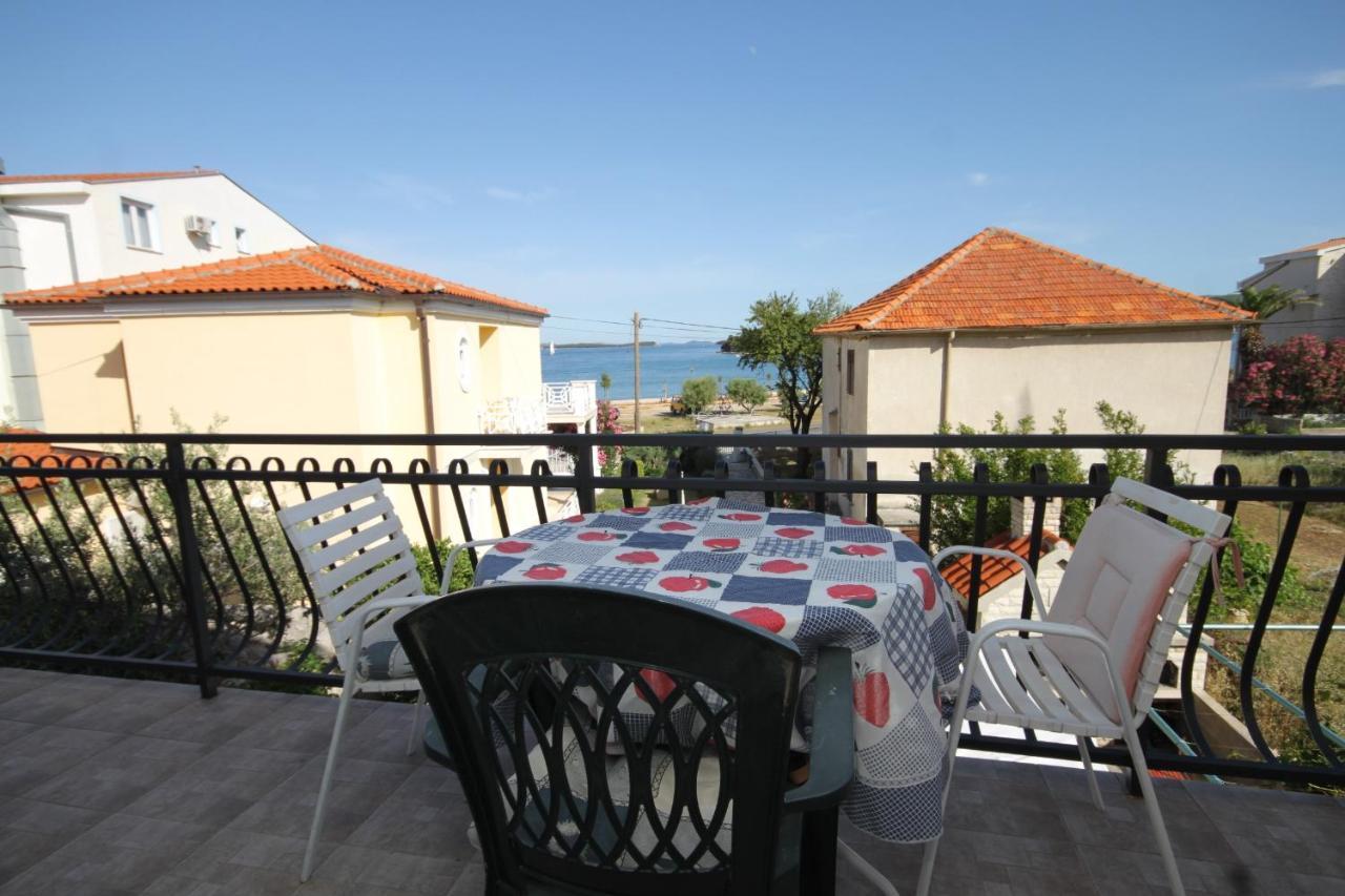 Rooms By The Sea Pasman - 8223 ภายนอก รูปภาพ